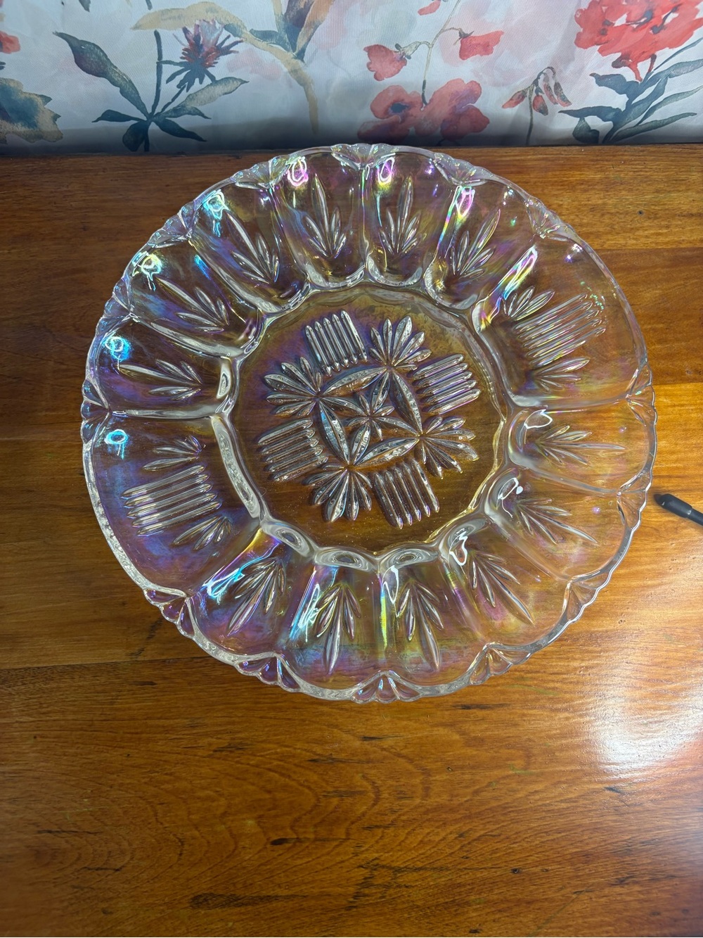 Vintage Glass Decorative Serving Bowl - Clear